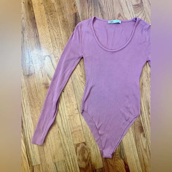 Long Sleeve Mauve Ribbed Zara Bodysuit - Picture 3 of 8